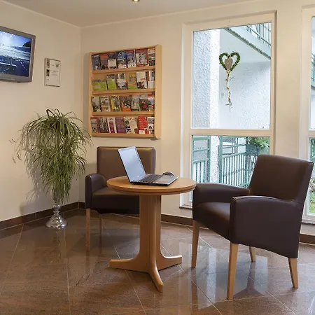 & Edelweiss מלון 4*