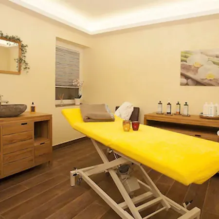 מלון & Edelweiss וילינגן