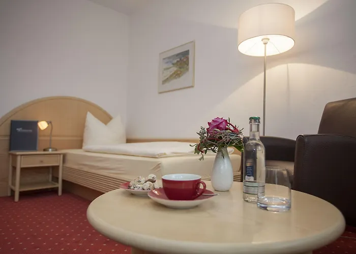 & Ferienappartements Edelweiss 4*