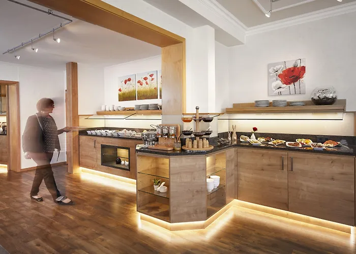 & Edelweiss 호텔 4*