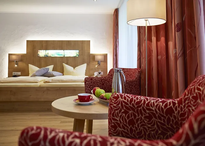 & Ferienappartements Edelweiss Hotell 4*