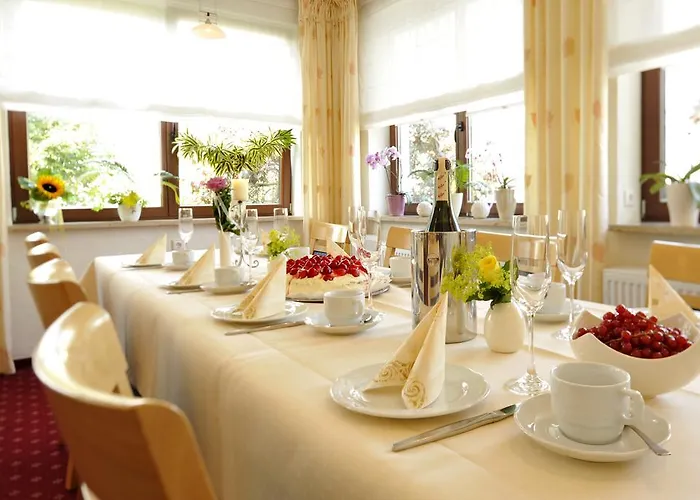 Hotell & Ferienappartements Edelweiss Willingen (Upland)